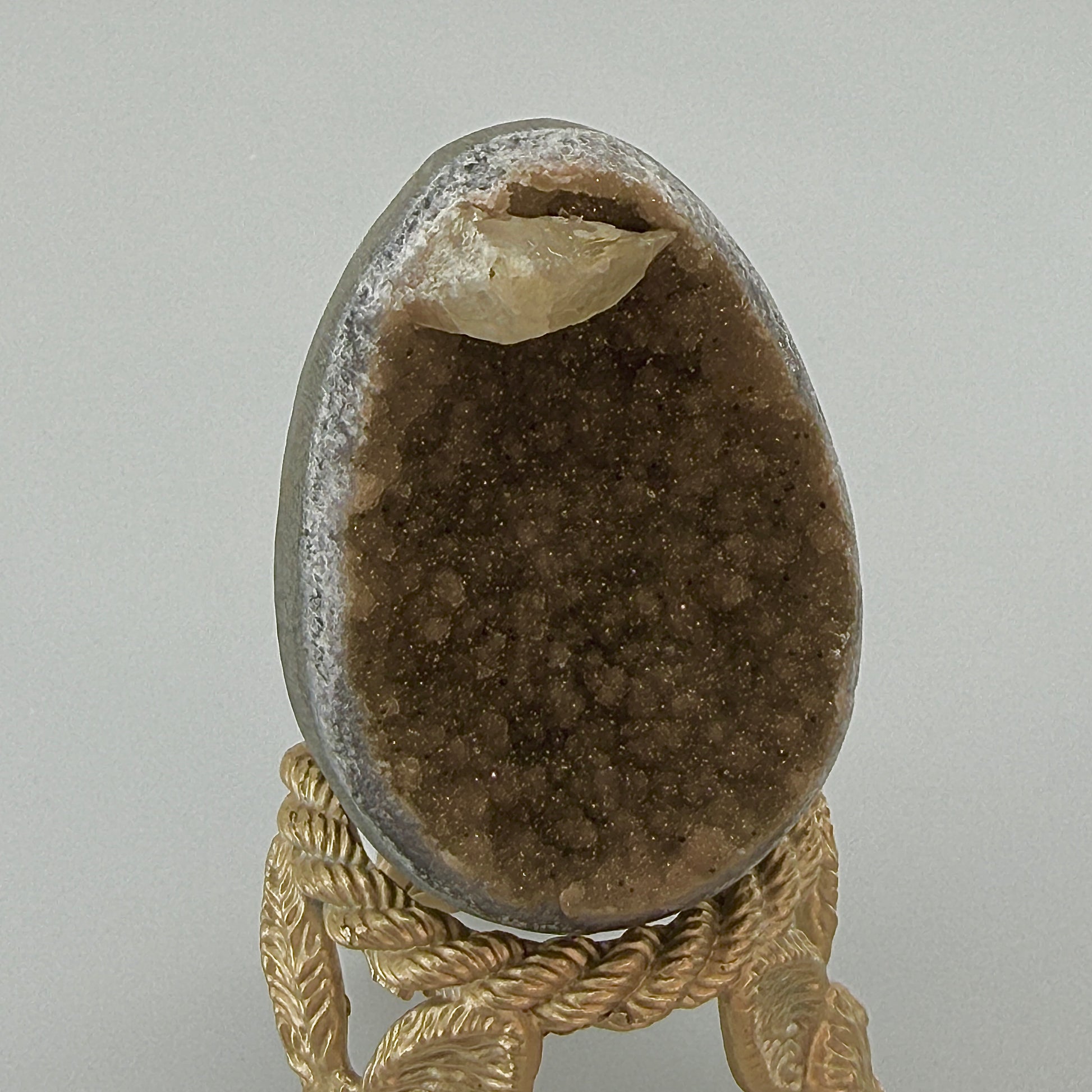 golden taupe sugar amethyst egg